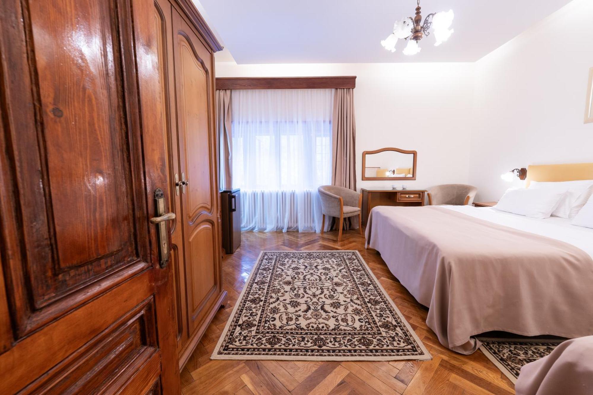 Vila Camelia Sinaia Zewnętrze zdjęcie